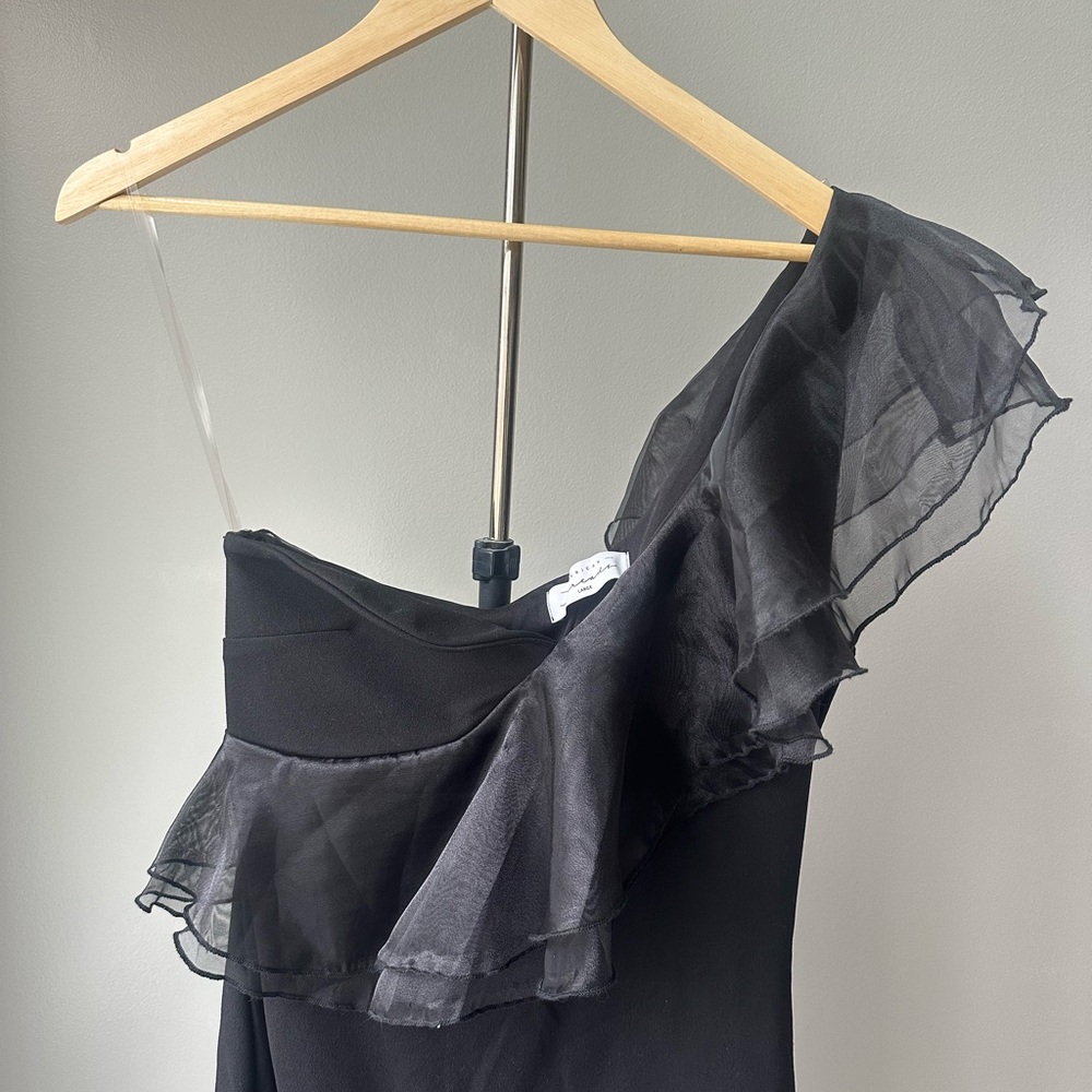 American Threads Black One-Shoulder Ruffle Mini Dress - Picture 2 of 5